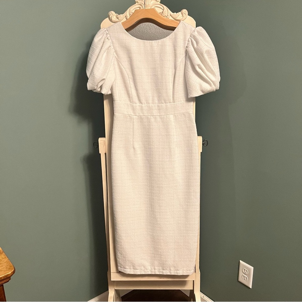 Ivy City Co White Midi Dress